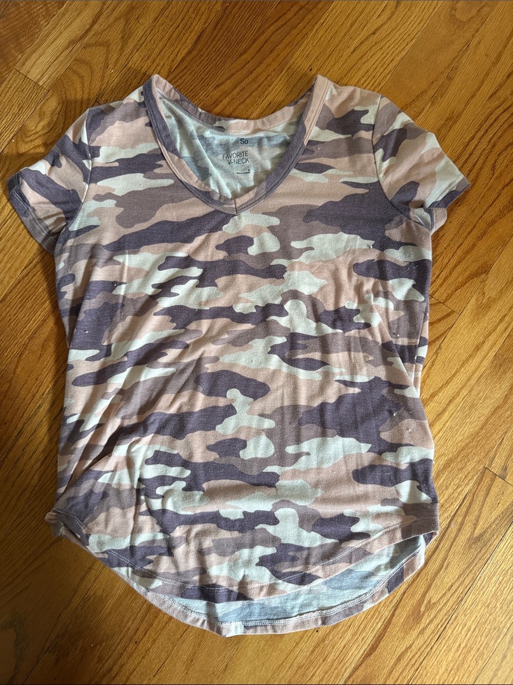 SO Pink and Gray Camo V-Neck Short Sleeve Tee